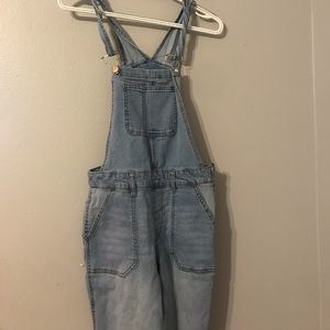 No Boundaries Light Wash Overalls